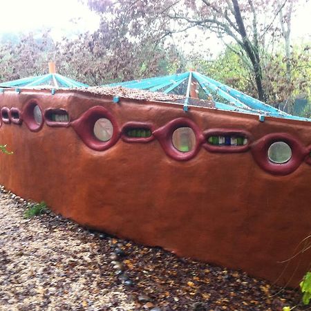 Hobbit Hut Hotel Geyserville Exterior foto
