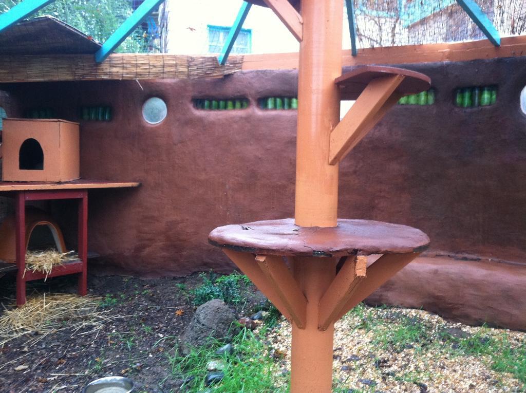Hobbit Hut Hotel Geyserville Exterior foto