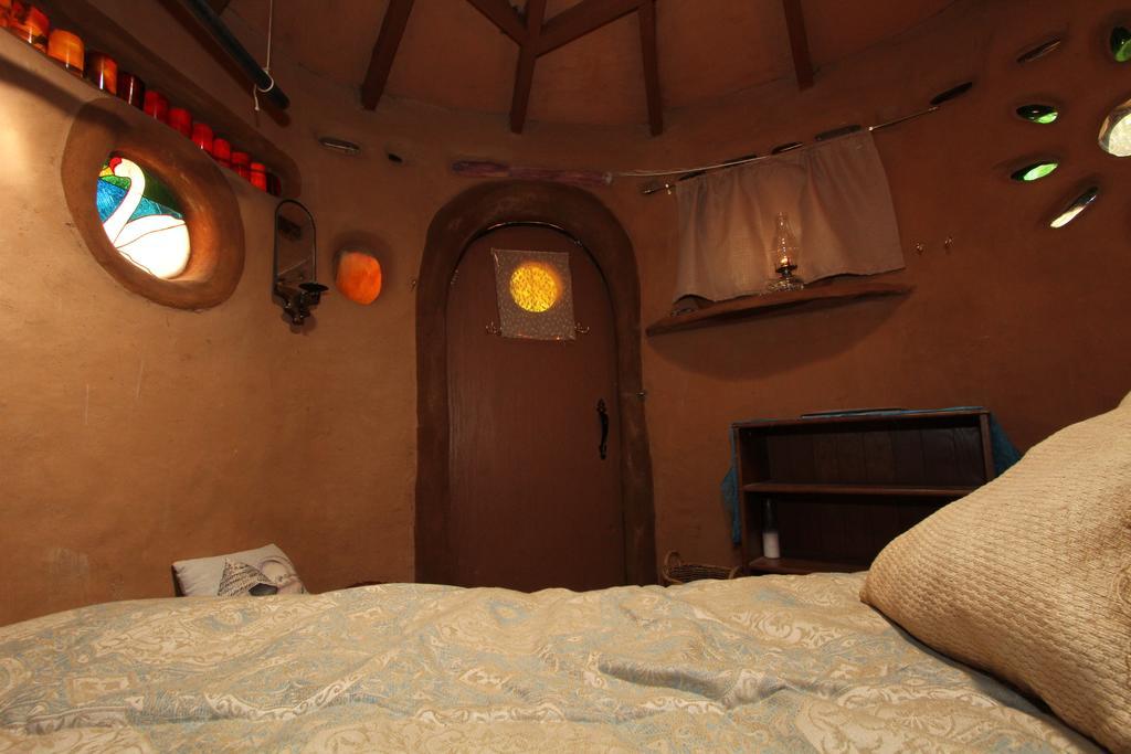 Hobbit Hut Hotel Geyserville Cameră foto